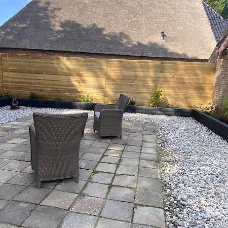 The Pelgrim House Vila Sint Jacobiparochie Exterior foto